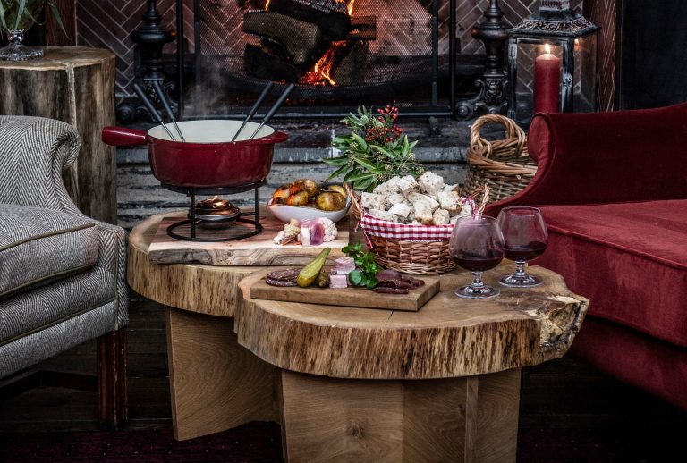 fondue-hut,